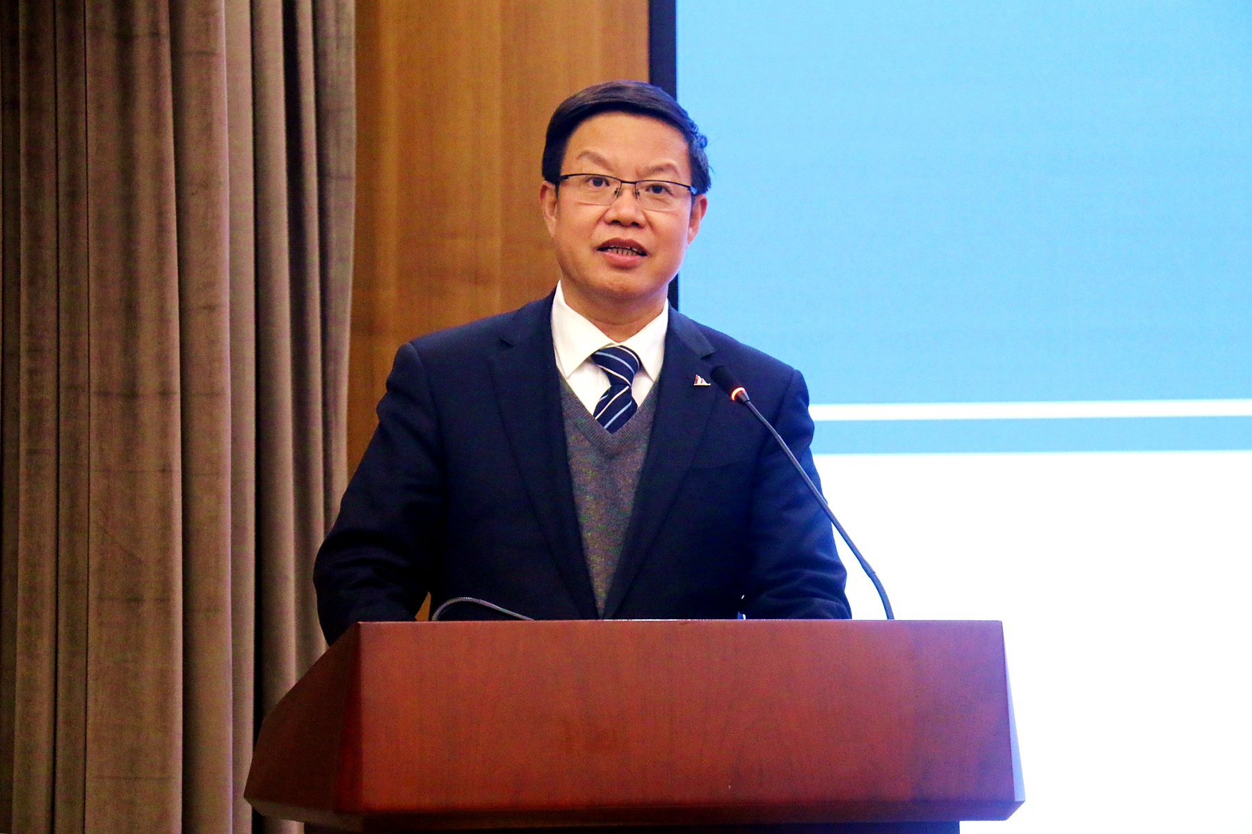 首页|bifa必发集团中国官方网站